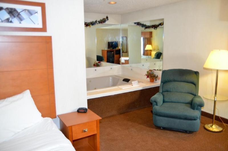 Baymont By Wyndham Port Huron Buitenkant foto
